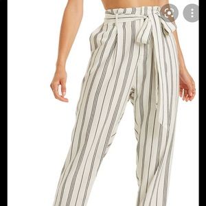 Billabong Sand Stand Paperbag Waist Pants Size: S